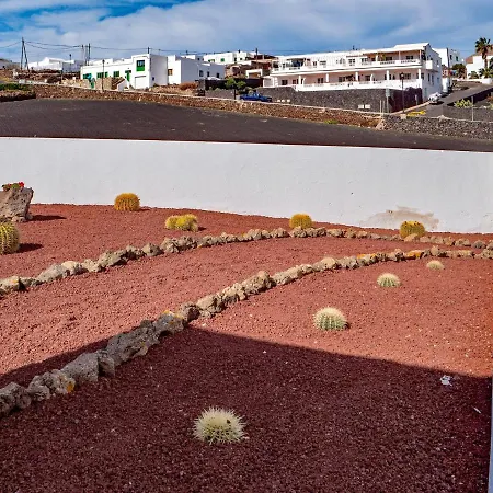 Comfortable House In With Free Parking Holiday home