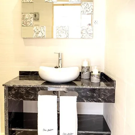 Comfortable House In With Free Parking Holiday home Tias